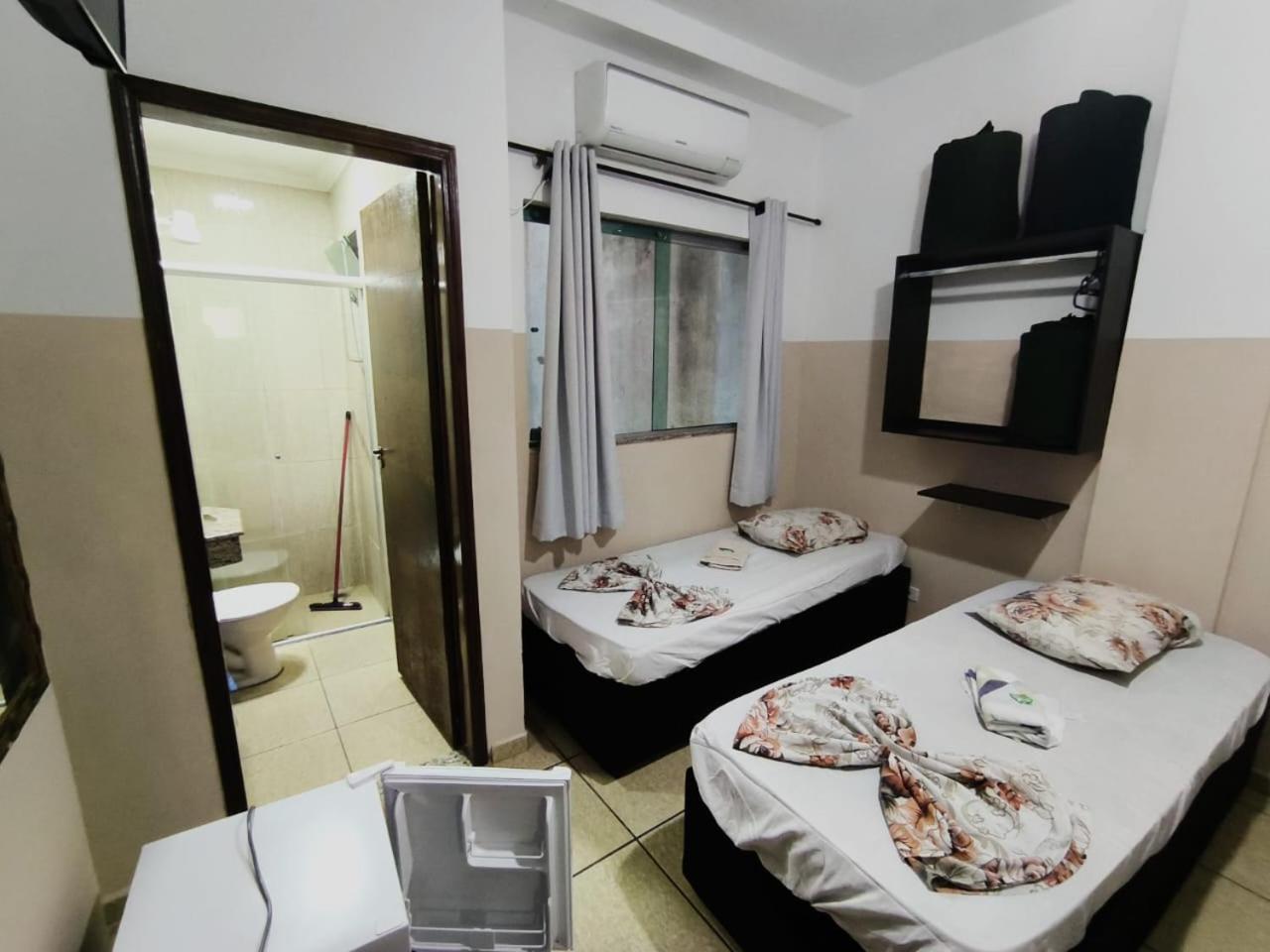 Hotel Mae Rainha أباريسيدا المظهر الخارجي الصورة